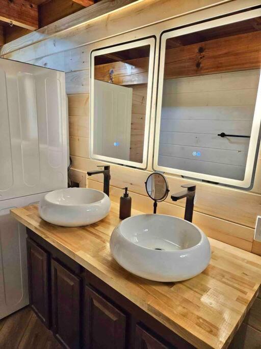 Modern Lake Side Nest• Hotub Fenced Yard King Beds Sevierville Exteriér fotografie
