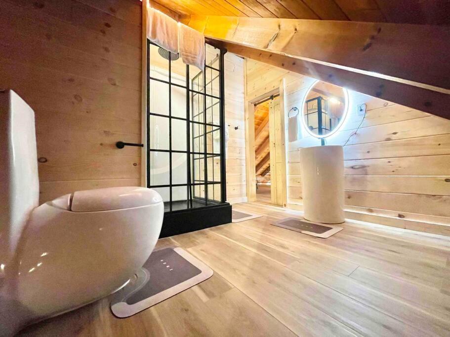 Modern Lake Side Nest• Hotub Fenced Yard King Beds Sevierville Exteriér fotografie