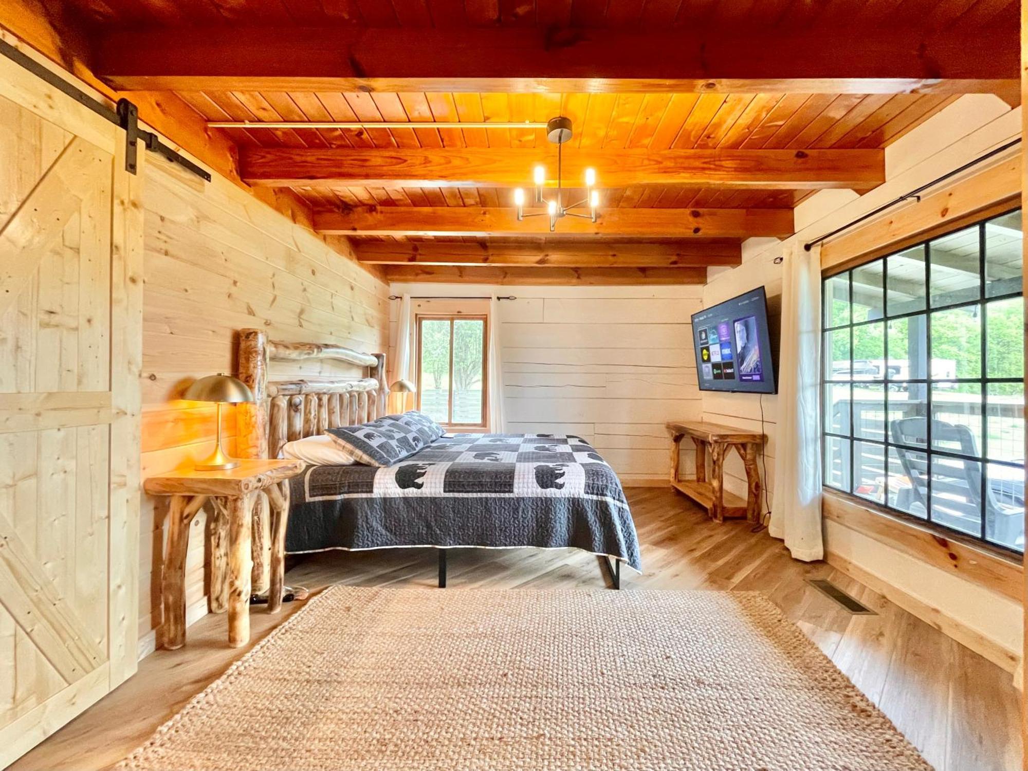 Modern Lake Side Nest• Hotub Fenced Yard King Beds Sevierville Exteriér fotografie